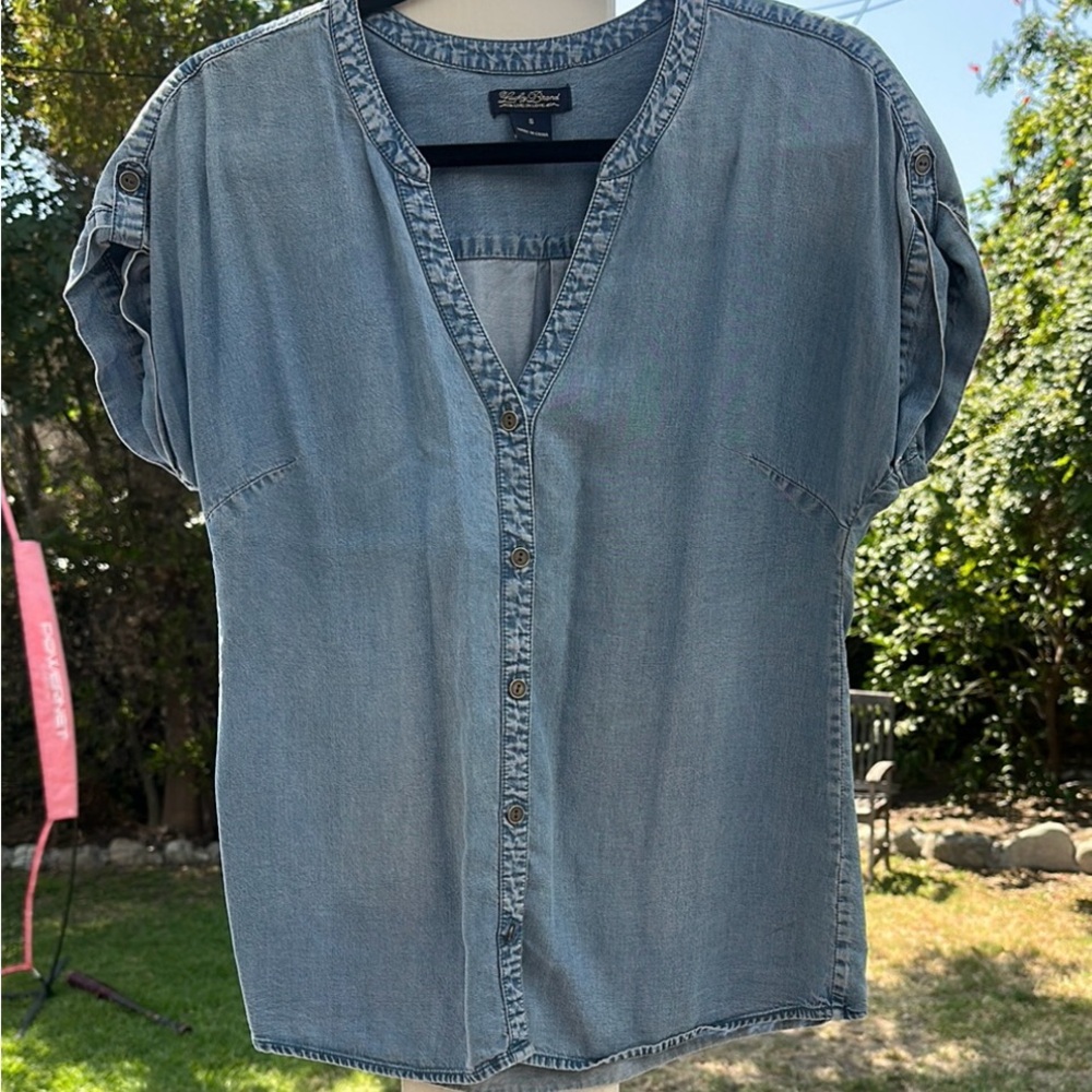 Lucky Brand Blue Classic Denim Button Up Shirt